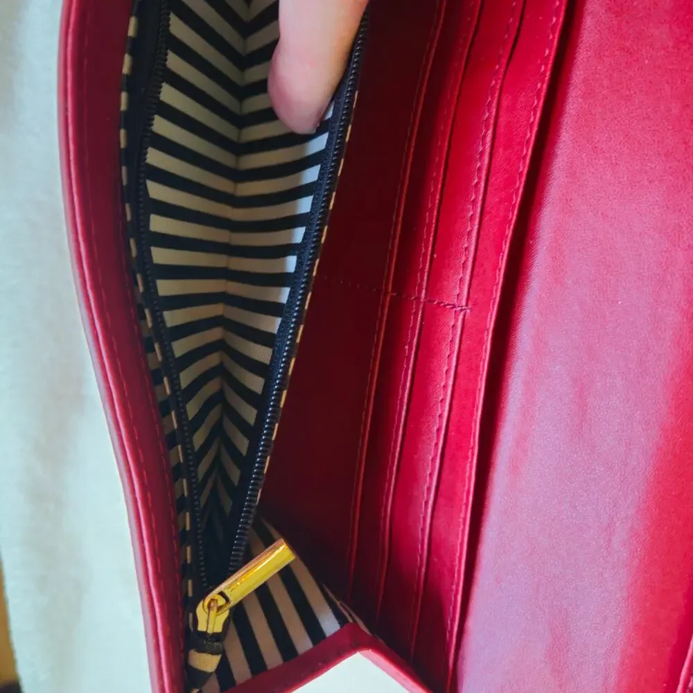Kate & Alex Red Wallet Clutch Gold Tone Hardware Zip Coin Pocket